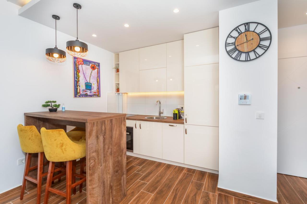 Accordion Apartment バール エクステリア 写真