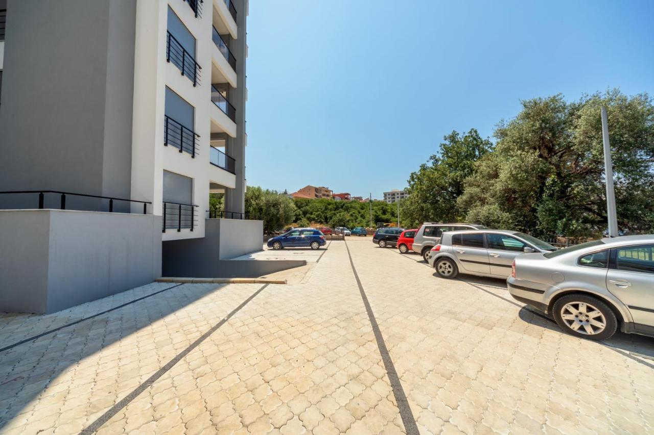 Accordion Apartment バール エクステリア 写真