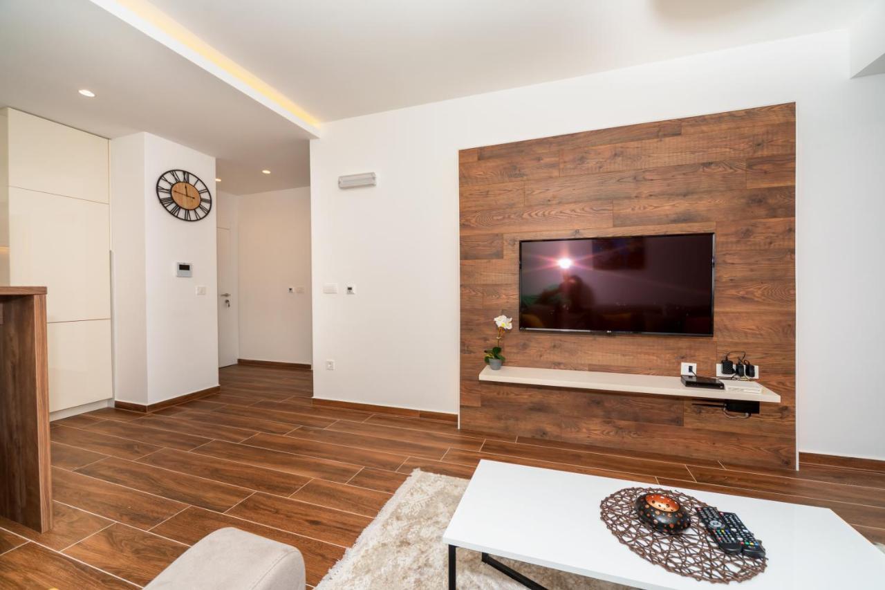 Accordion Apartment バール エクステリア 写真